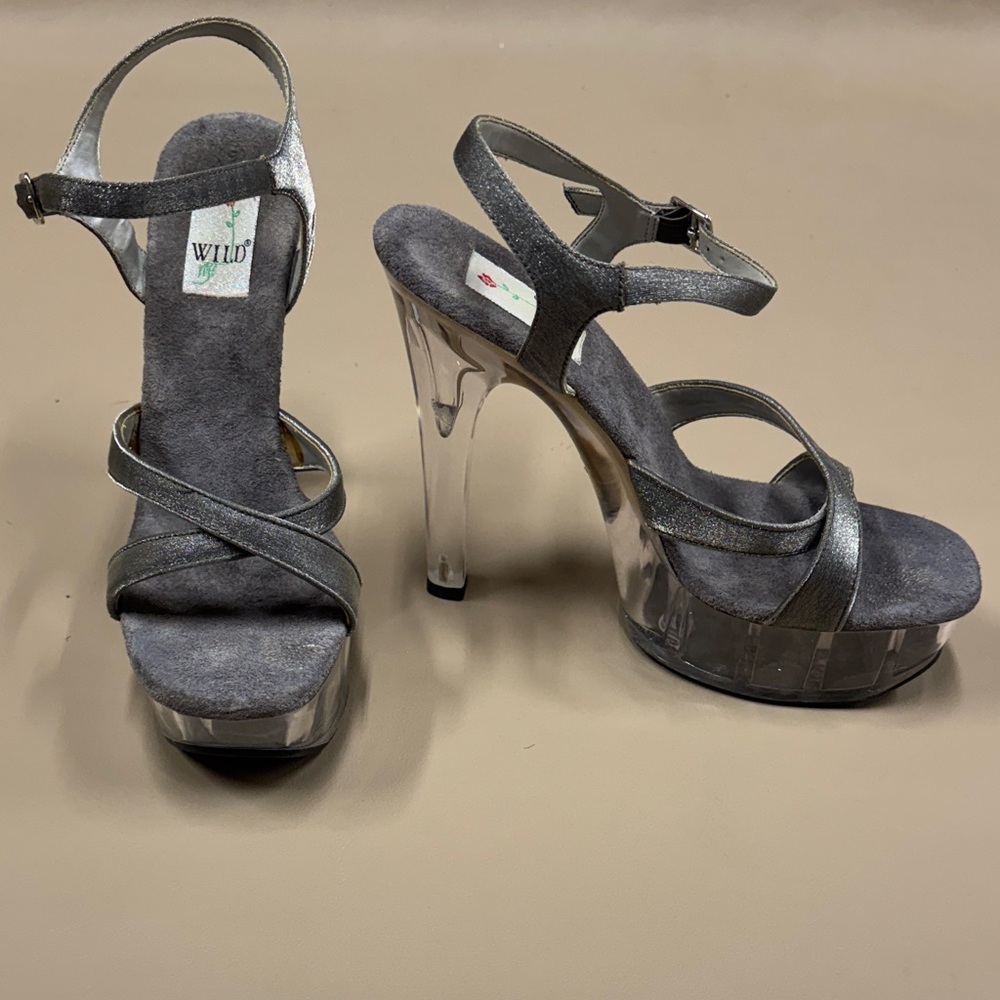 Wild Rose Metallic Silver Strappy Platform Heels
